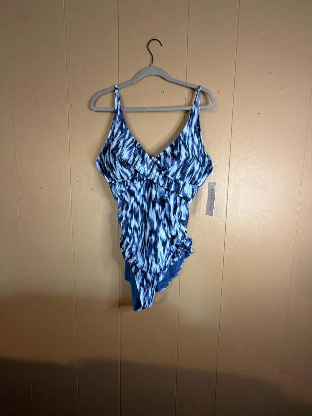 Anne Cole Women's One-Piece Swimsuit Blue White Size 16